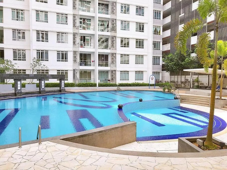 Apartamento Parisan Retreat 5Pax 5 Min Drive To Mt Austin. Johor Bahru