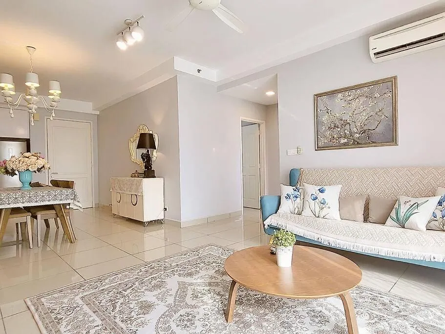 Appartement Parisan Retreat 5Pax 5 Min Drive To Mt Austin. à Johor Bahru 0*,