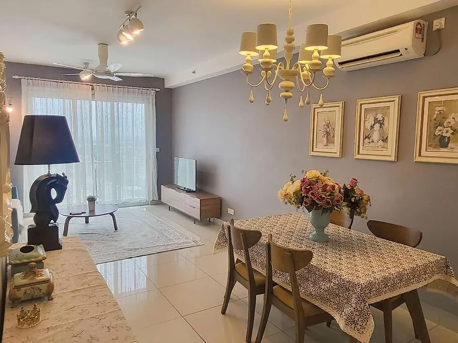Appartement Parisan Retreat 5Pax 5 Min Drive To Mt Austin. à Johor Bahru Malaisie