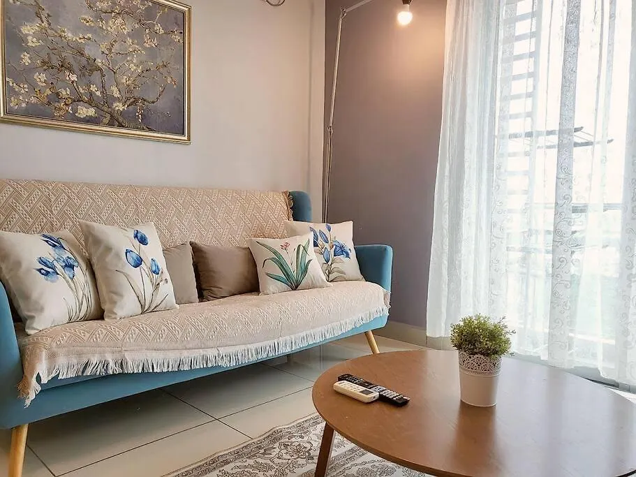 Appartement Parisan Retreat 5Pax 5 Min Drive To Mt Austin. à Johor Bahru